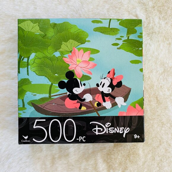 Disney Mickey Mouse and Minnie Mouse Boat Scene 500-piece puzzle - Picture 1 of 6